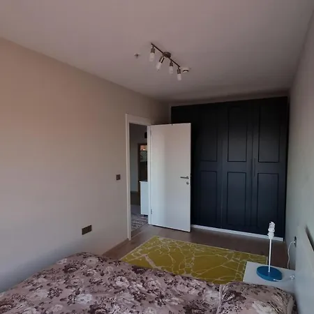 Apartment With Great City View 2